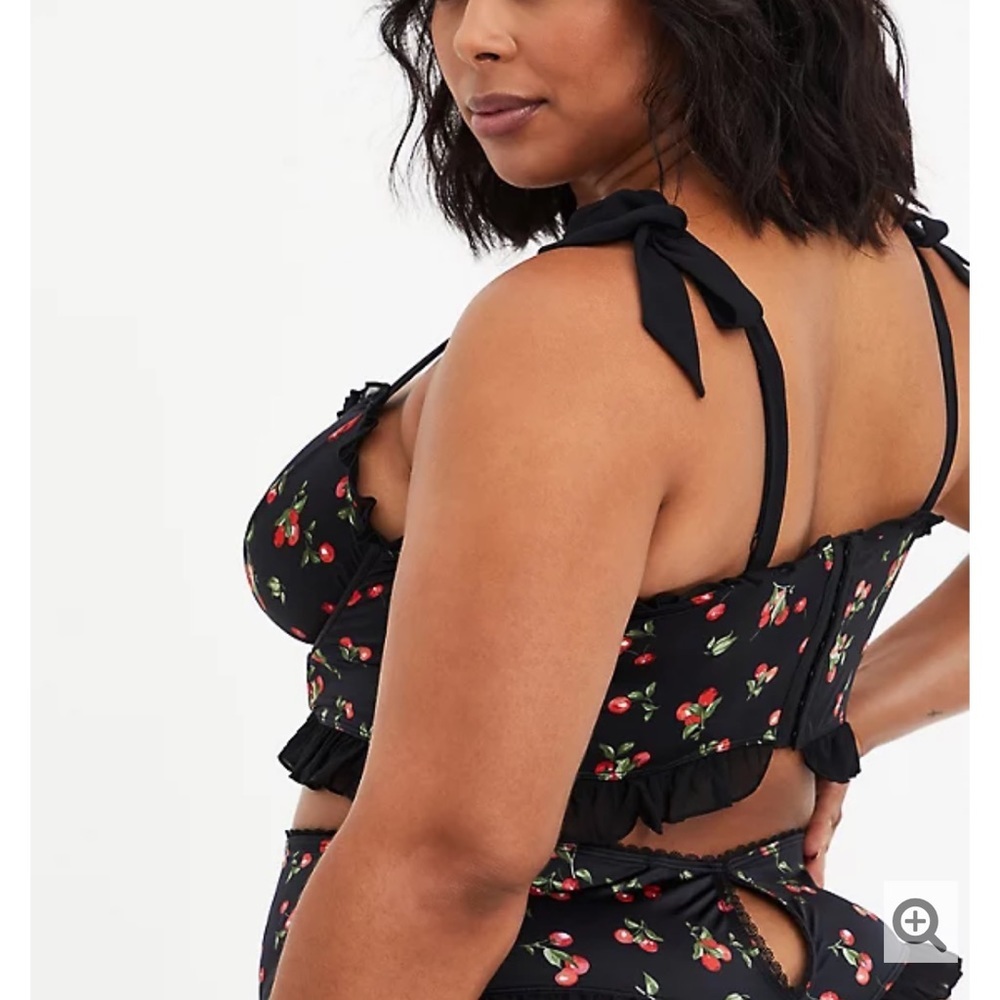 Torrid Black Cherries Bralette & Panty Set - Picture 4 of 8